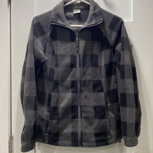 Columbia Jackets & Blazers - 4/$10 Columbia Fleece Full Zip Gray and Black check pattern Small